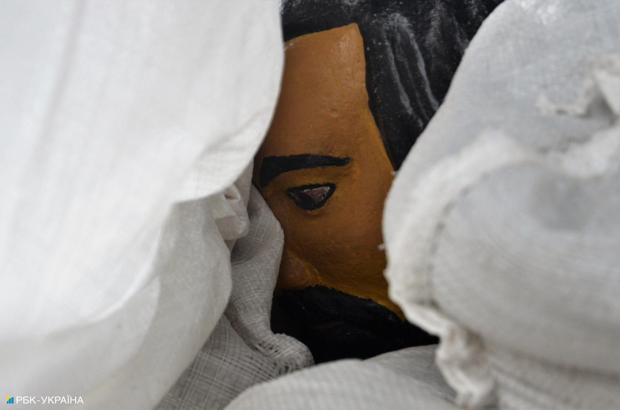 Культурный фронт. Как в Киеве защищают памятники и историю от России